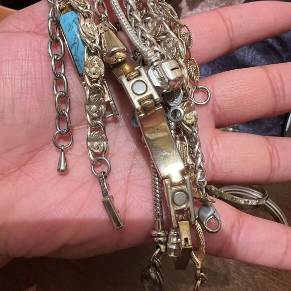 HUGE WOMENS BRACELET BUNDLE LOT 12 - Picture 4 of 5